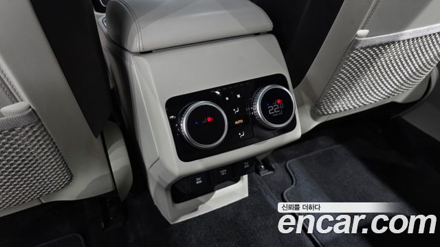 Jaguar I-PACE 2019 — photo 25