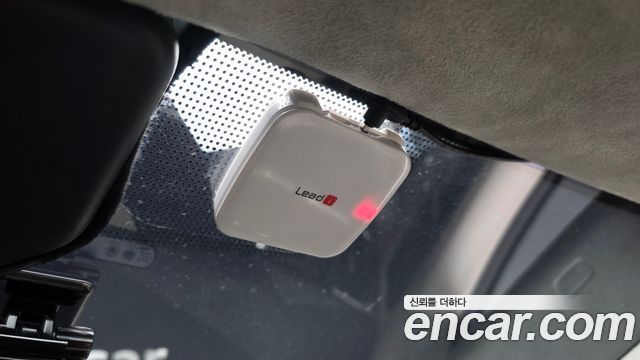 Jaguar I-PACE 2019 — photo 37