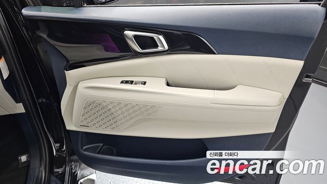 Kia Canival 2025 — photo 15