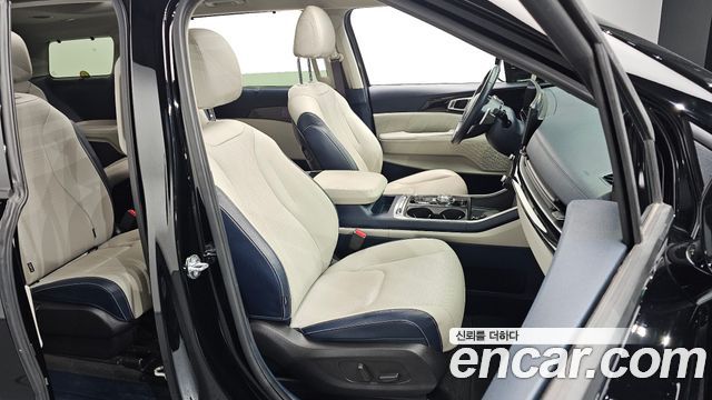 Kia Canival 2025 — photo 16
