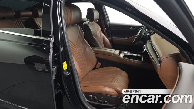 Genesis G80 2022 — photo 12