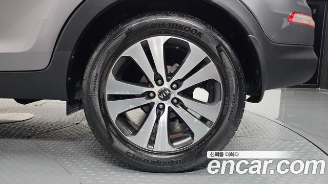 Kia Sportage 2013 — photo 7