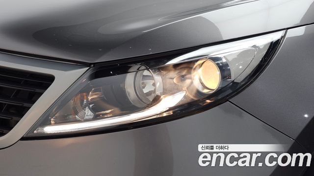 Kia Sportage 2013 — photo 8