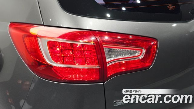 Kia Sportage 2013 — photo 9