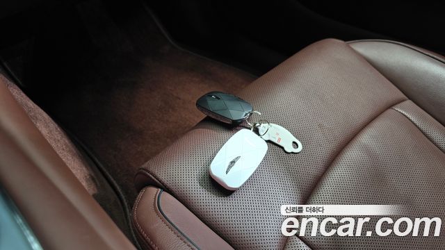 Genesis G90 2023 — photo 21