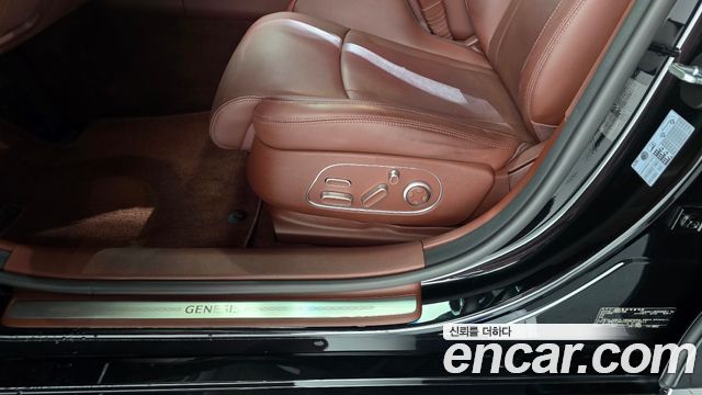 Genesis G90 2023 — photo 30