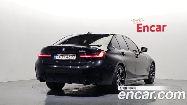 BMW 3-Series 2024 — photo 2