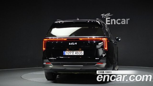 Kia Canival 2025 — photo 4