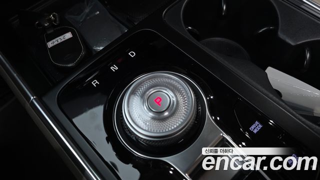 Kia Canival 2025 — photo 12