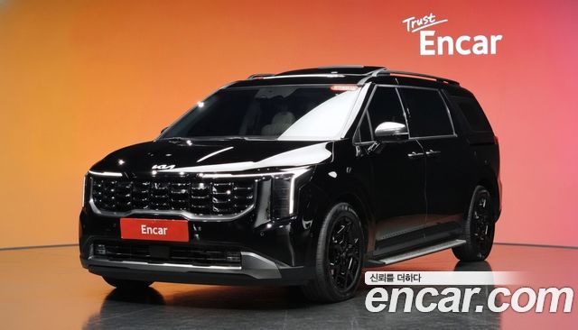 Kia Canival 2025 — photo 1
