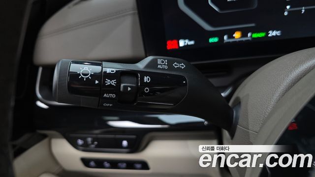 Kia Canival 2025 — photo 35