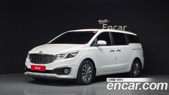 Kia Canival 2018 — photo 1