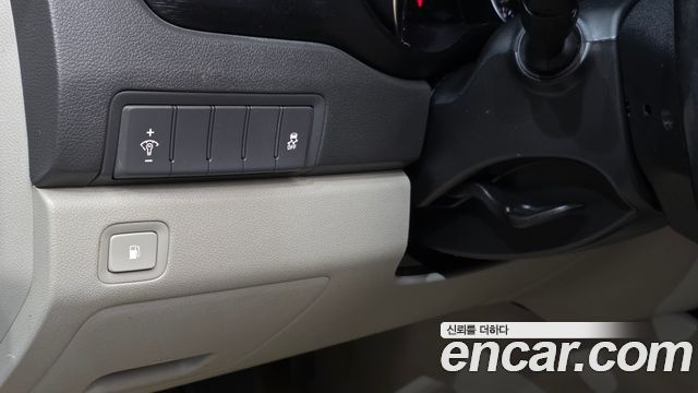 Kia Canival 2018 — photo 14
