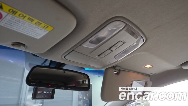 Kia Canival 2018 — photo 18