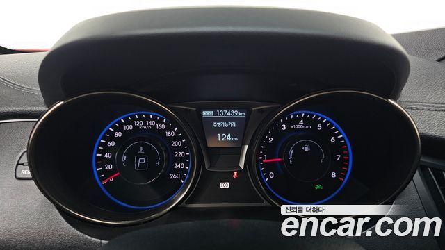 Hyundai Genesis 2016 — photo 11