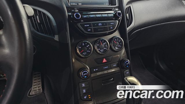 Hyundai Genesis 2016 — photo 23