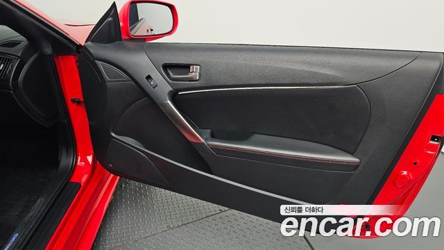 Hyundai Genesis 2016 — photo 15