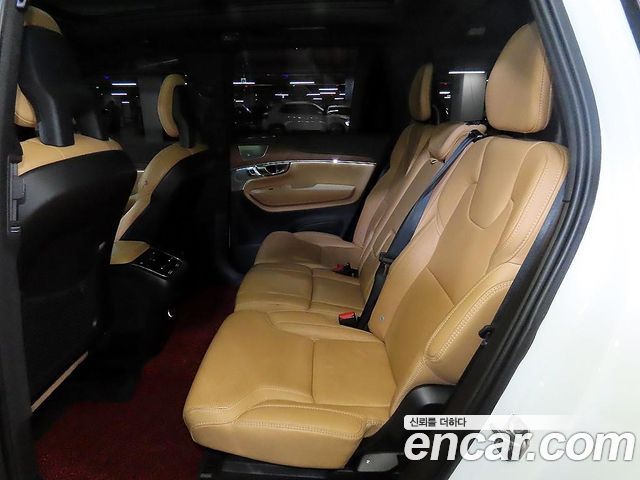 Volvo XC90 2018 — photo 7