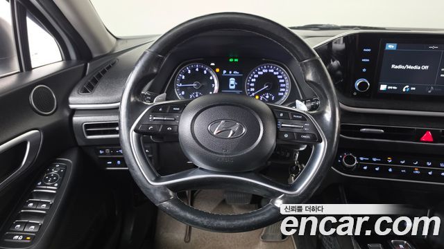 Hyundai Sonata 2020 — photo 15