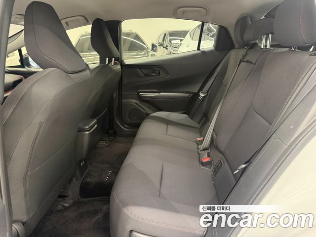 Toyota Prius 2024 — photo 12