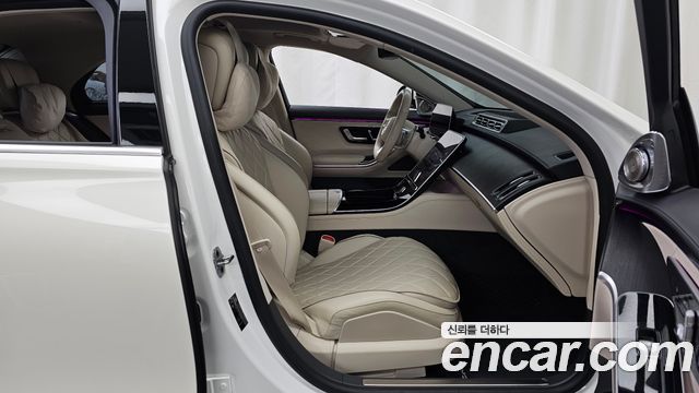 Mercedes-Benz S-Class 2022 — photo 17