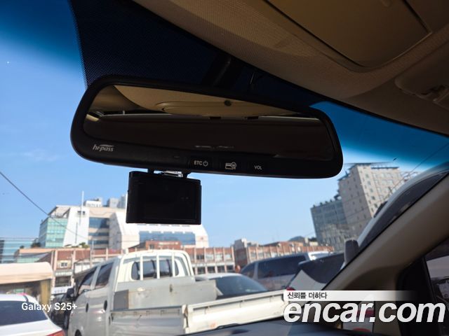 Kia Canival 2019 — photo 17