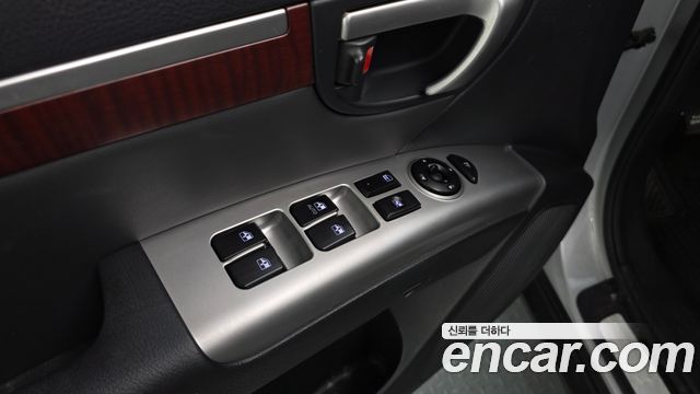 Hyundai Santafe 2008 — photo 25