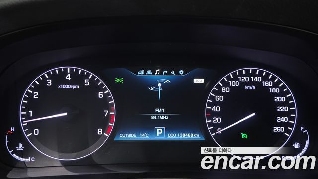 Hyundai Equus 2014 — photo 8