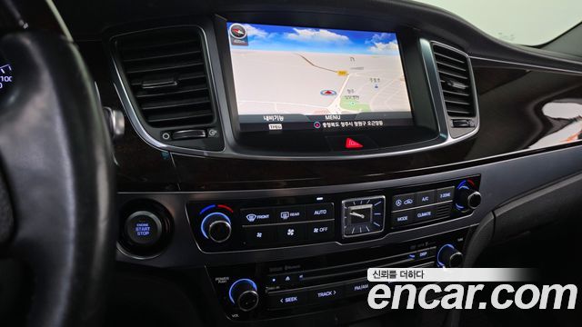 Hyundai Equus 2014 — photo 13