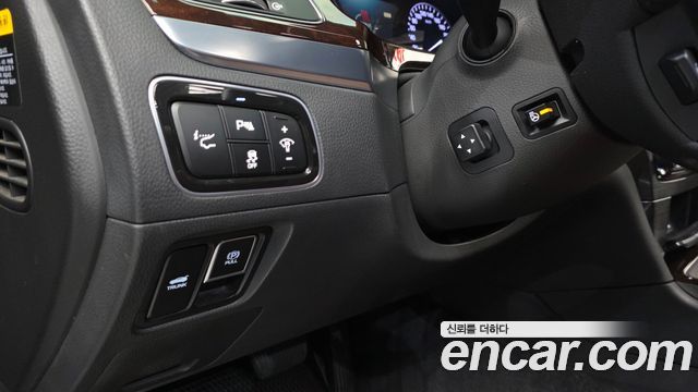 Hyundai Equus 2014 — photo 20