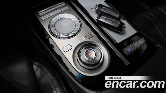 Genesis G80 2022 — photo 12