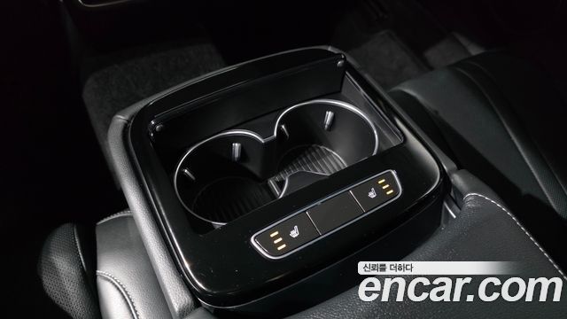Genesis G80 2022 — photo 25