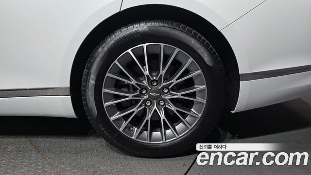 Genesis G80 2022 — photo 7