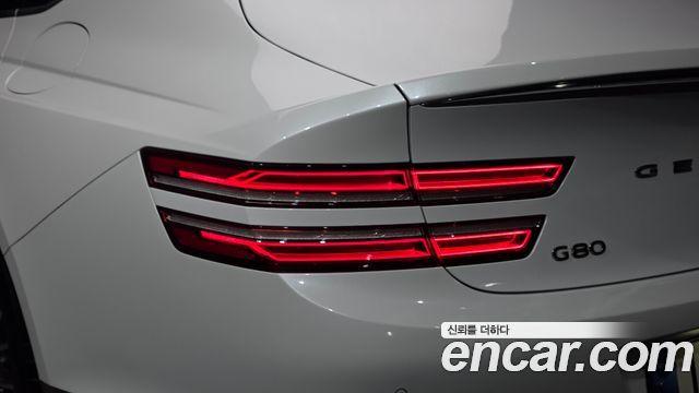 Genesis G80 2022 — photo 9