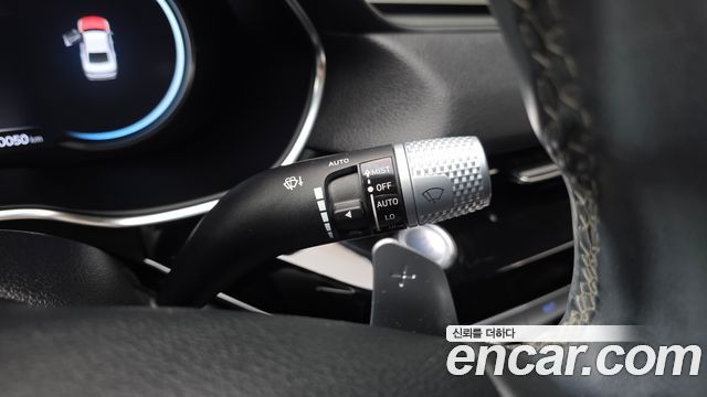 Genesis G80 2022 — photo 27