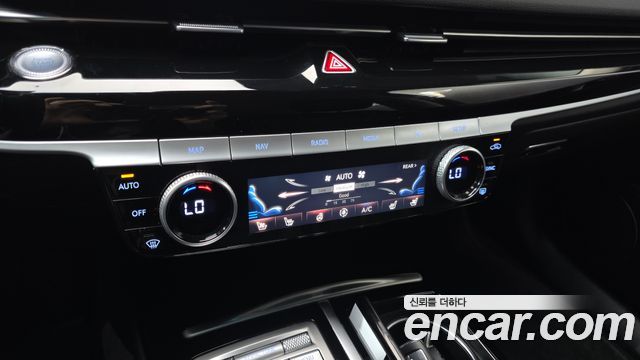 Genesis G80 2022 — photo 33