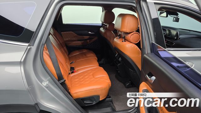 Hyundai Santafe 2019 — photo 11