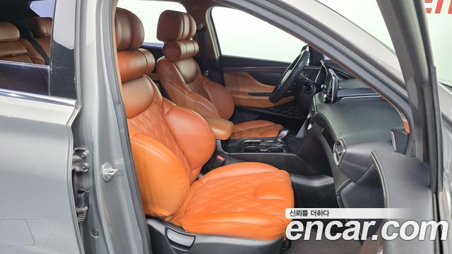 Hyundai Santafe 2019 — photo 12