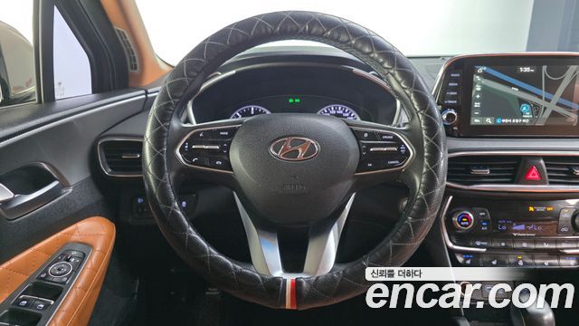 Hyundai Santafe 2019 — photo 13