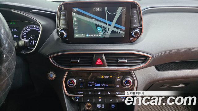 Hyundai Santafe 2019 — photo 14