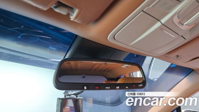 Hyundai Santafe 2019 — photo 17
