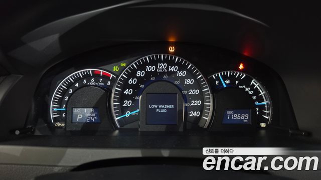Toyota Camry 2013 — photo 8