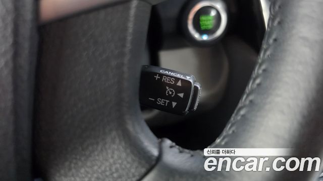 Toyota Camry 2013 — photo 16