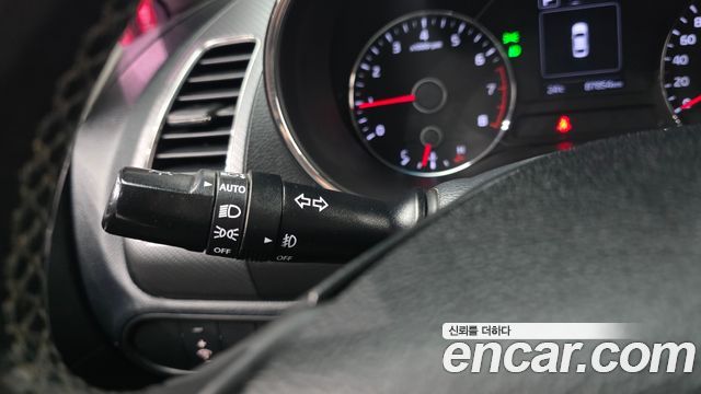 Kia K3 2016 — photo 14