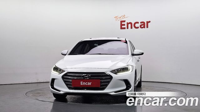 Hyundai AVANTE 2016 — photo 3