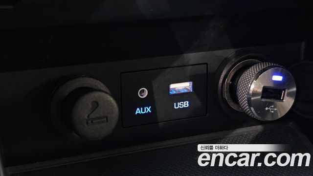 Hyundai AVANTE 2016 — photo 19