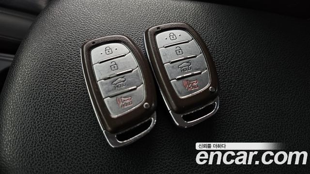 Hyundai AVANTE 2016 — photo 23