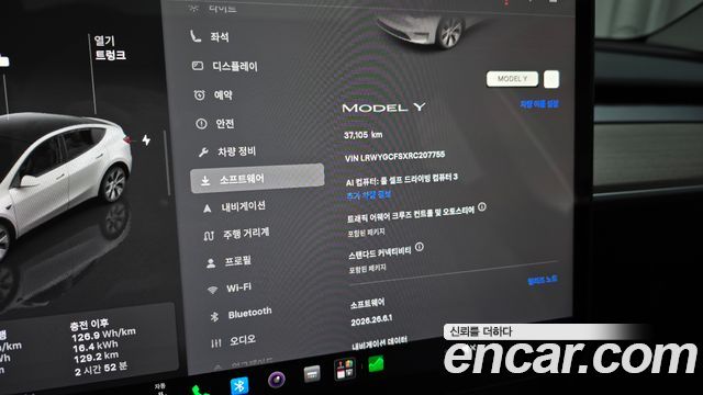 Tesla Model Y 2024 — photo 22