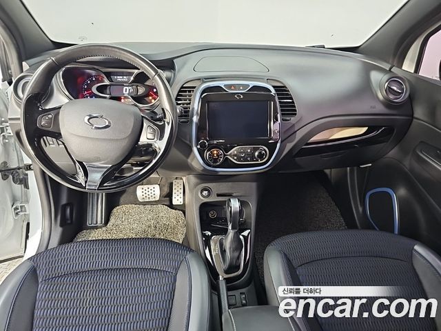 Renault Korea QM3 2017 — photo 5