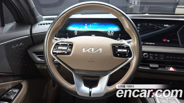 Kia K8 2022 — photo 13
